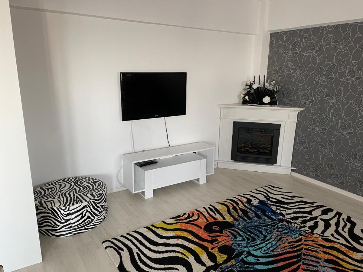Panoramic M&M Apartment Suceava Eksteriør billede