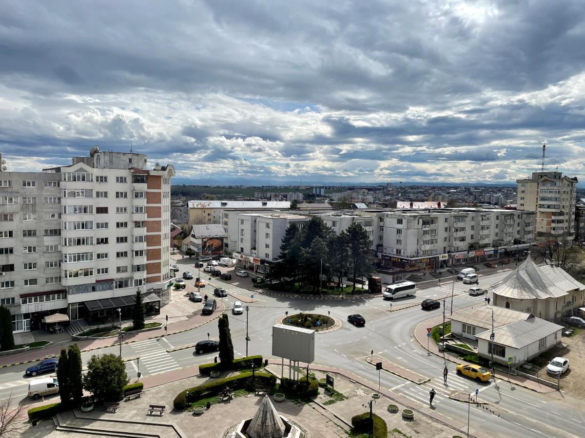 Panoramic M&M Apartment Suceava Eksteriør billede