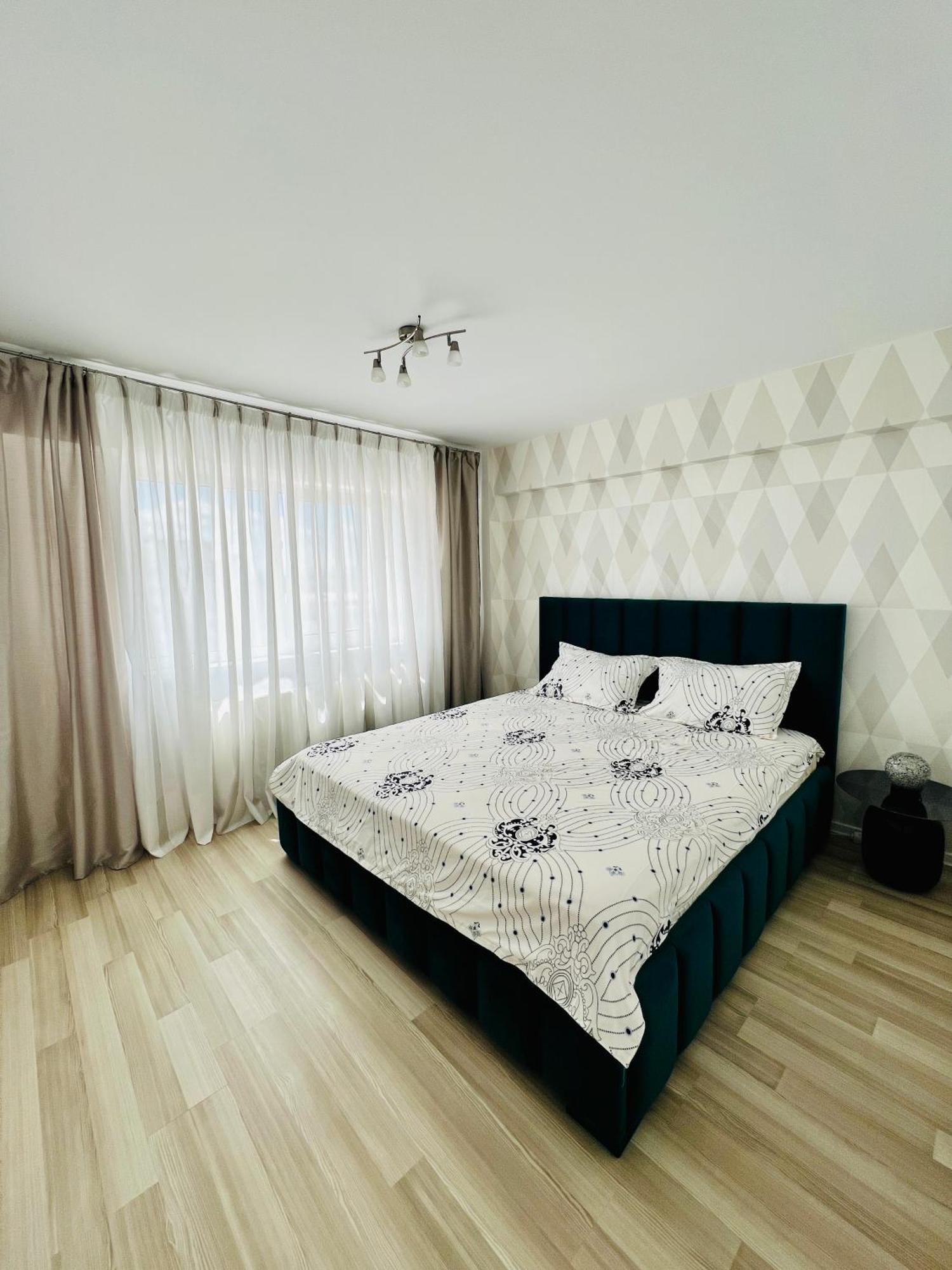 Panoramic M&M Apartment Suceava Eksteriør billede
